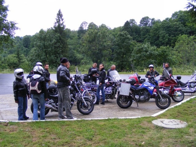 b 370.jpg