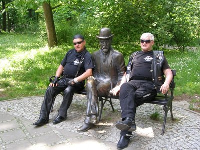 naleczow_3panowiewokularach.JPG