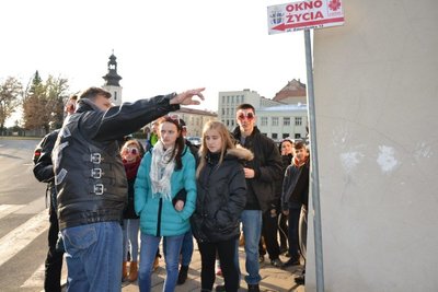 Następnie zwiedzanie zamojskiej Starówki. Wielki Brat pierwszy raz w życiu wystąpił w roli przewodnika.