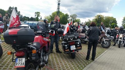 image-0-02-01-d978608bb3bc4cadc0d023449cbd28e5c18e8b21e961b77a505d1826cc3a7192-V.jpg