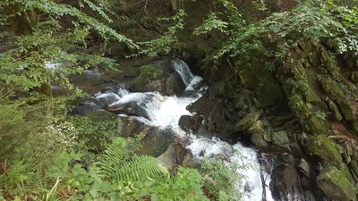 wodospad_2.jpg