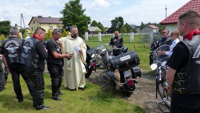 P8 święcenie motocykli.JPG